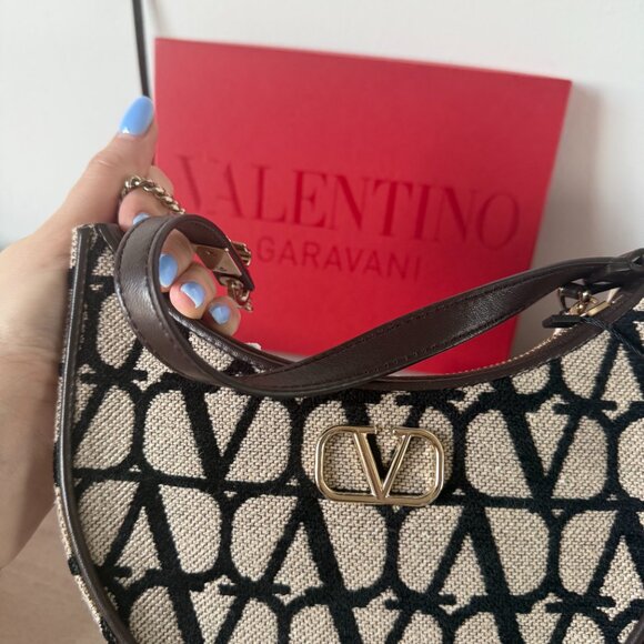 NWT Valentino Garavani VLogo Mini Shoulder Bag Gold Chain-link Leather Strap - Picture 9 of 12